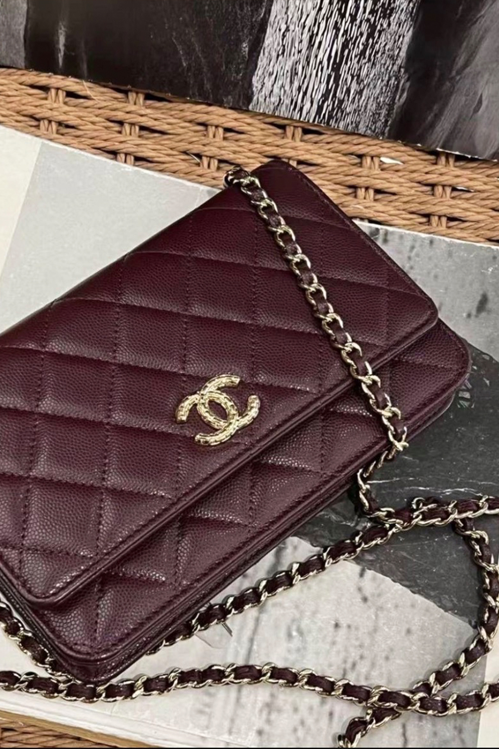 Chanel Classic wallet on chain | burgundy